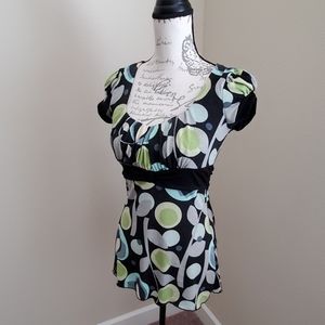 Green black Empire bodice tie back top. Small